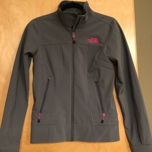 💓NORTHFACE insulated fitted rain jacket